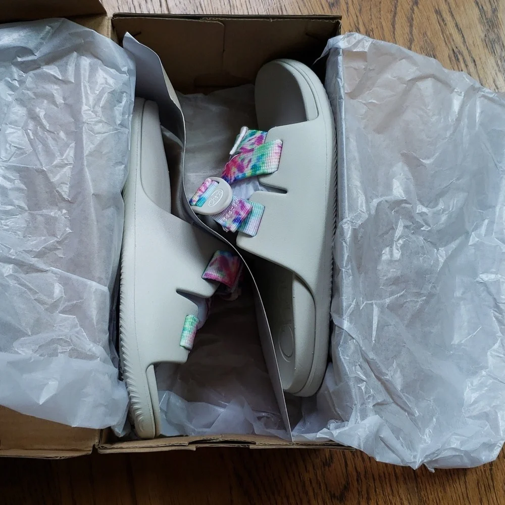 NIB Chaco Chillos Slide Sandal In White Multicolor Tie Dye Kids Size 2